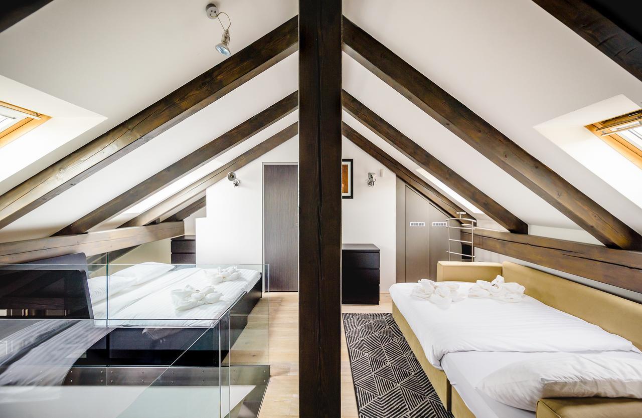 President Apt By Prague Castle, Views Екстер'єр фото