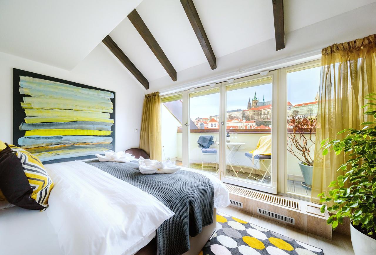 President Apt By Prague Castle, Views Екстер'єр фото